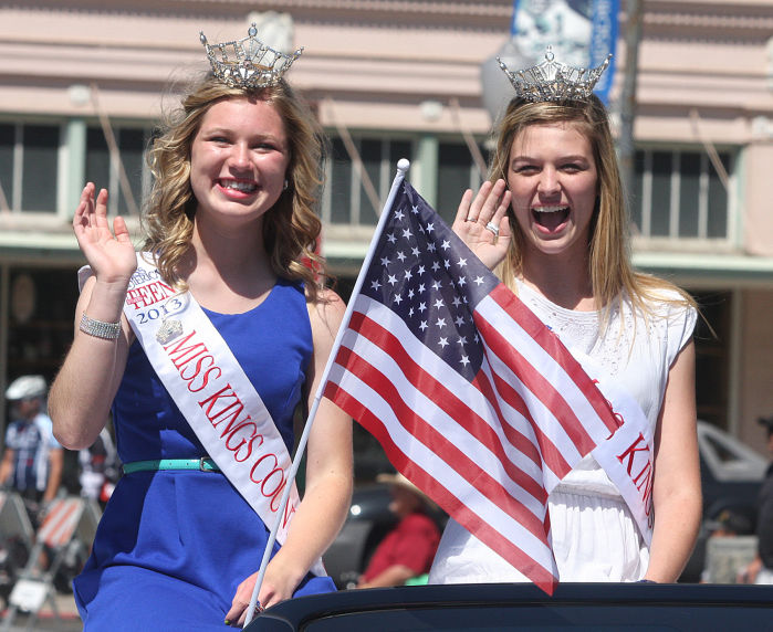 Kings Homecoming parade